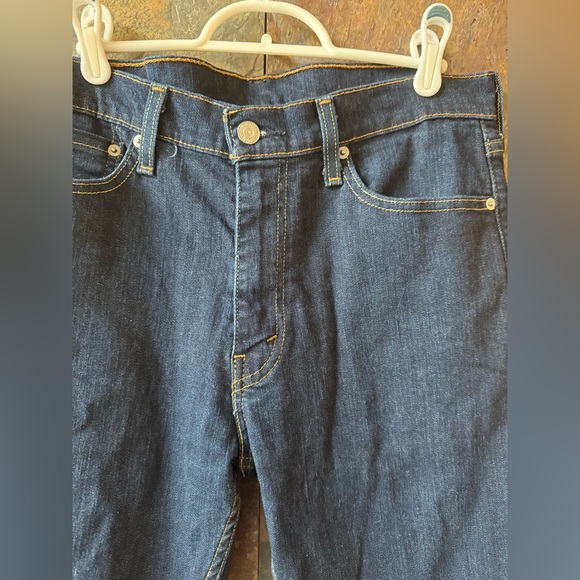 Levi’s 513 NWOT 32/32 dark blue denim, 98%cotton, 2% elastane. Bottom leg 7.5” - Picture 12 of 15